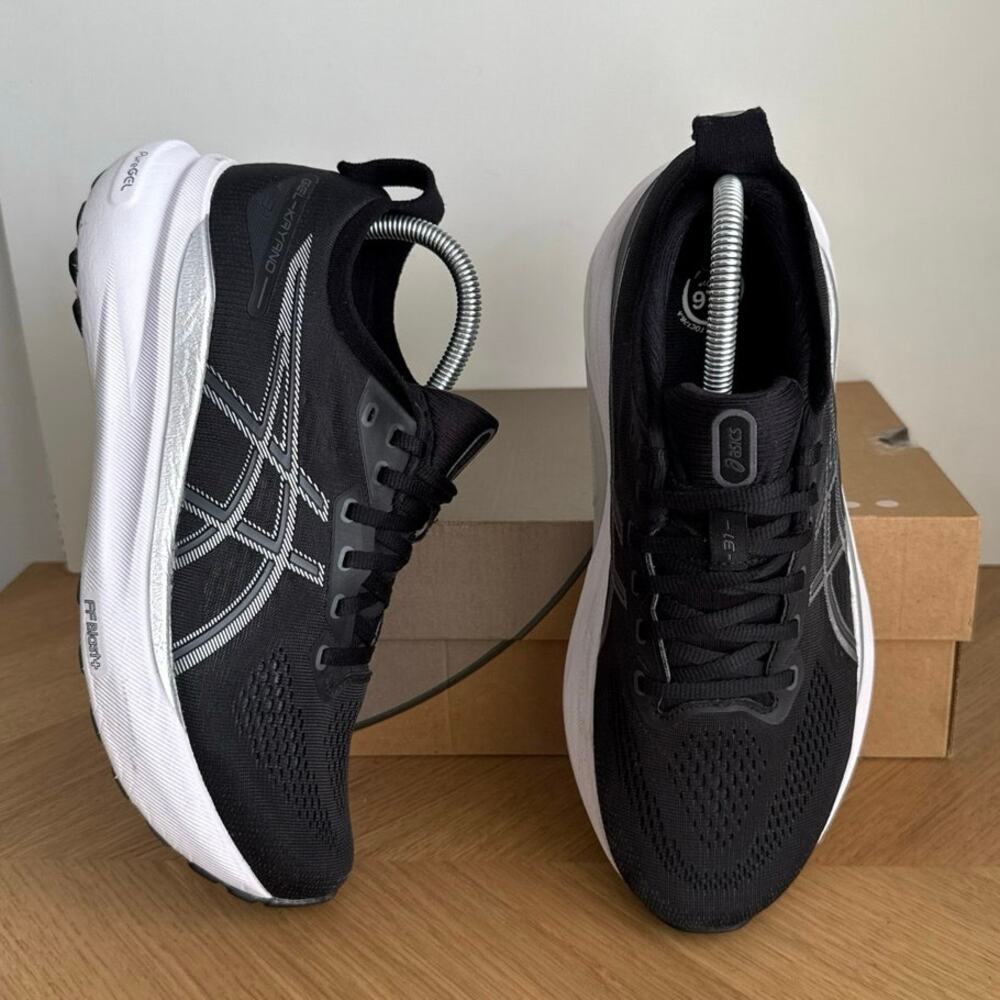 Asics Gel Kayano 31 Black/White Women Running Sneakers- SZ 9 - Picture 9 of 14